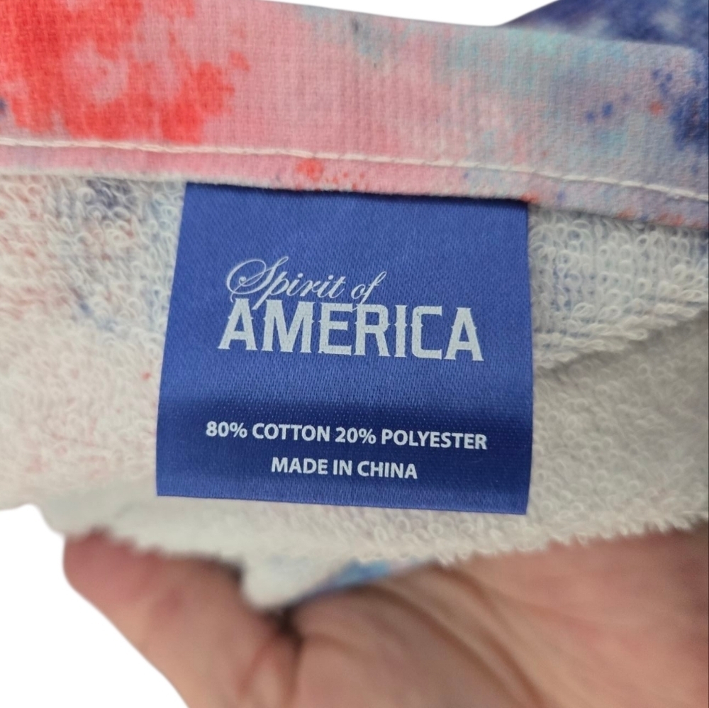 NWOT Patriotic Tie-Dye Beach Towel - Picture 3 of 3